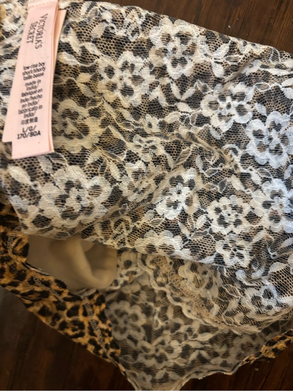 VICTORIAS SECRET LACE LOW RISE BOYSHORT - Picture 5 of 7